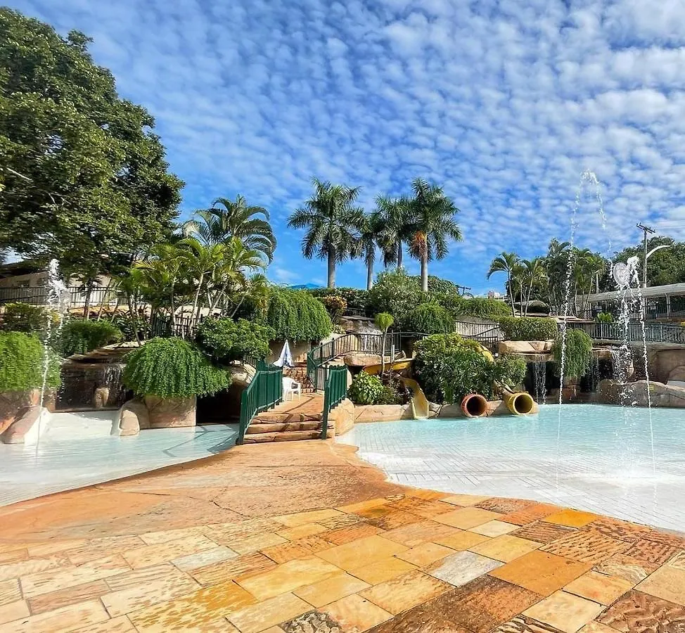 Imperio Romano Com Um 1Dia No Acqua Park, Splash E Slide Caldas Novas